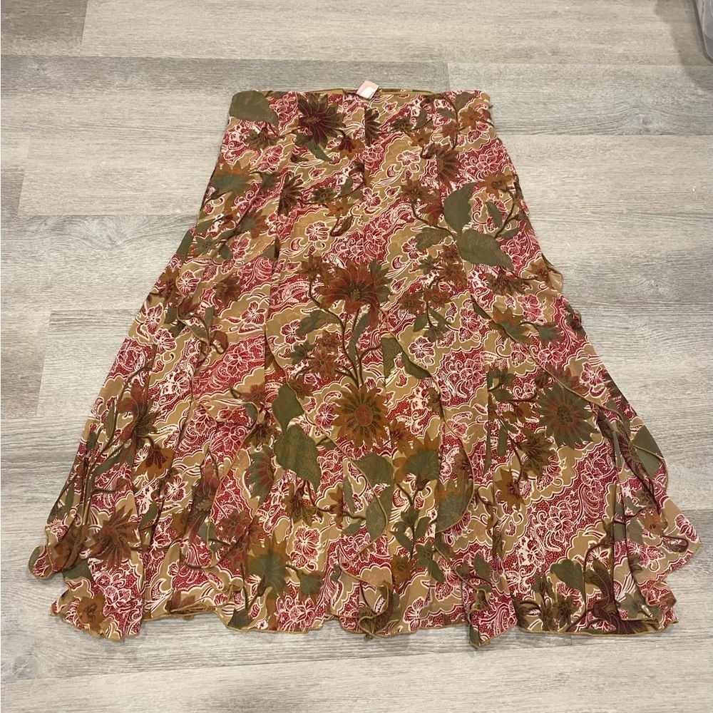 Bandolino skirt beautiful long flowy, 12​​